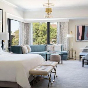Four Seasons Hotel Los Angeles At Westlake Village